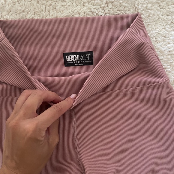 Beach Riot Set - Picture 2 of 2